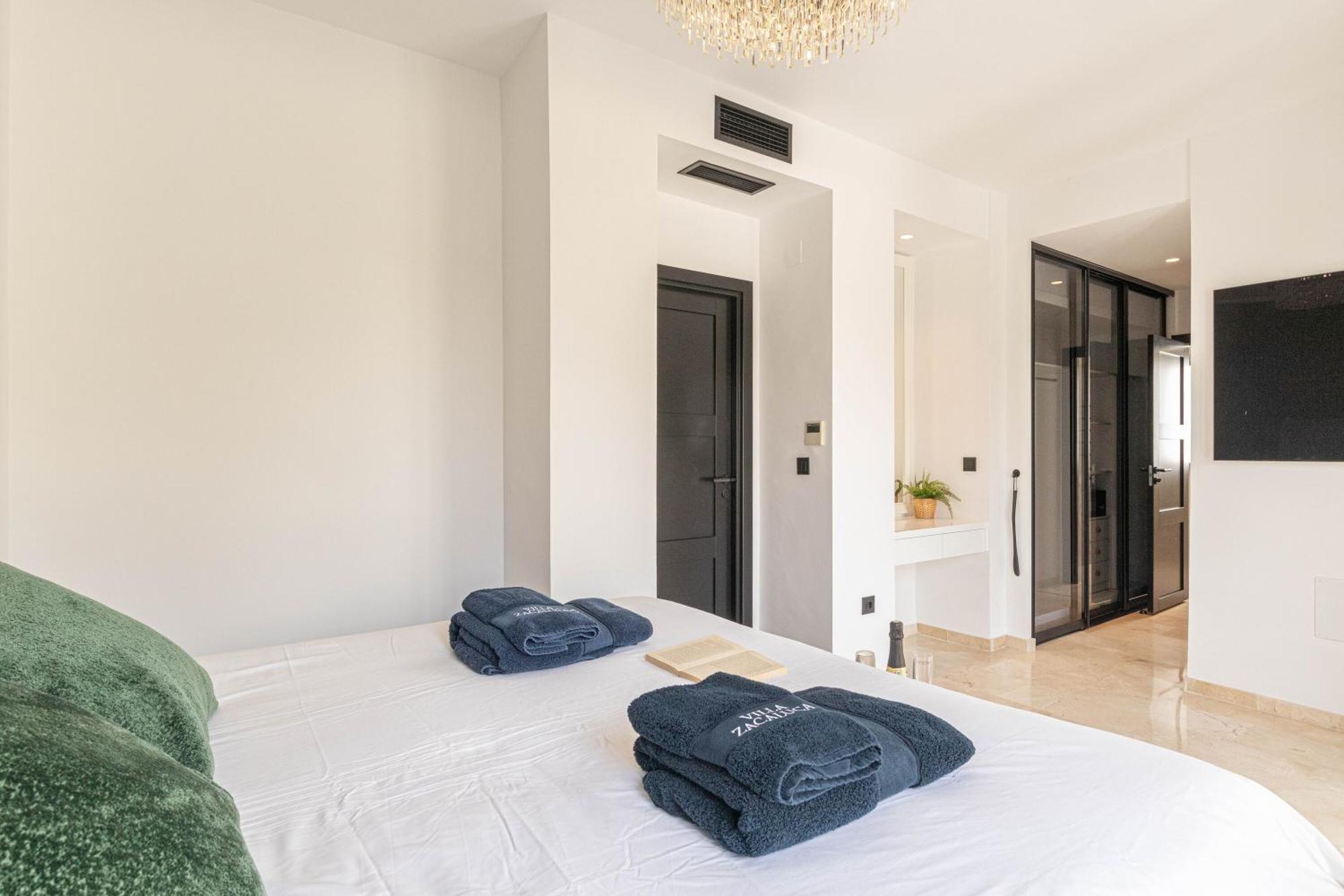 Villa New Zacaluca Pool Sauna & Gym - Happy Rentals Marbella Dış mekan fotoğraf